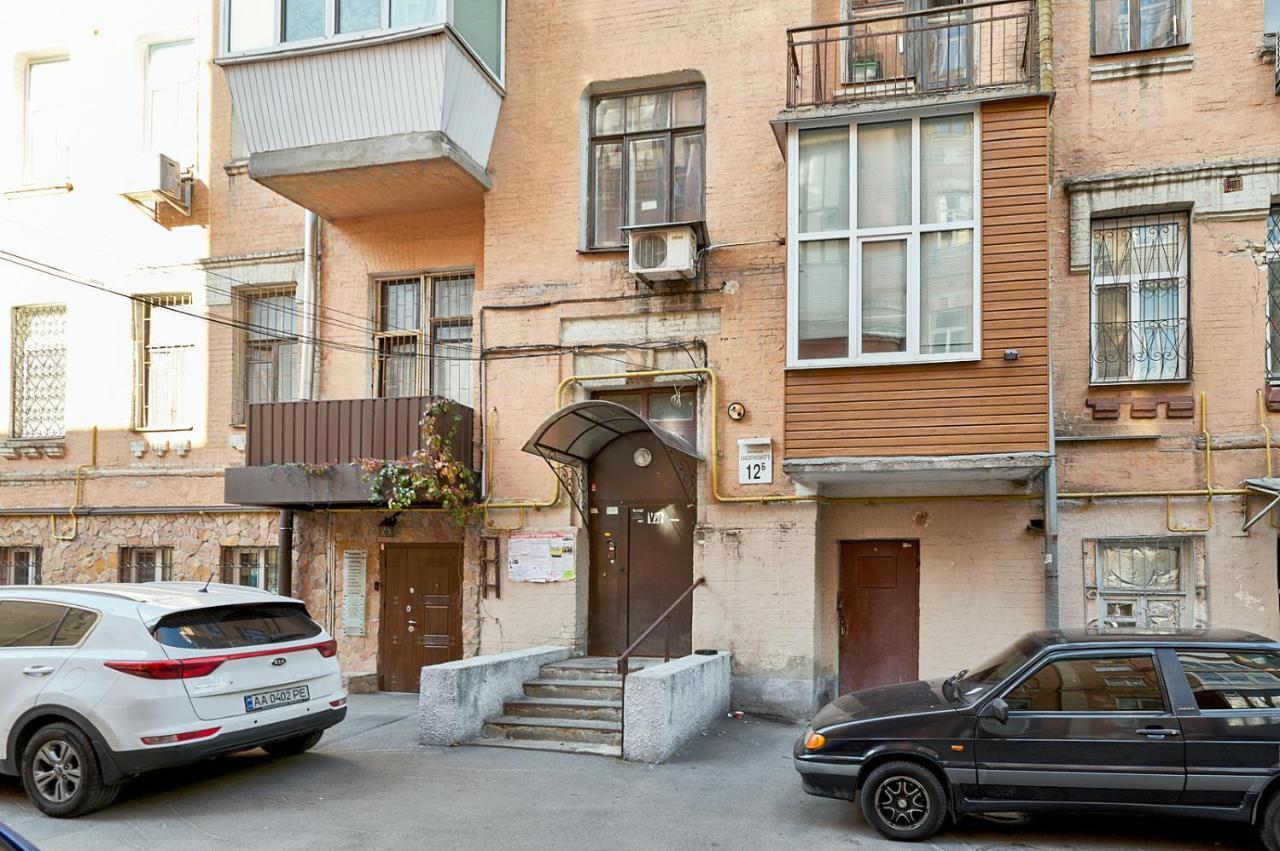 S12-58 Modern Aparthotel With Two 2Bedrooms In Central Kiev - Bessarabska Squere - Gulliver Mall - Olympic Stadium - Palace Of Sports - Saksahanskoho St, 12Б Kültér fotó