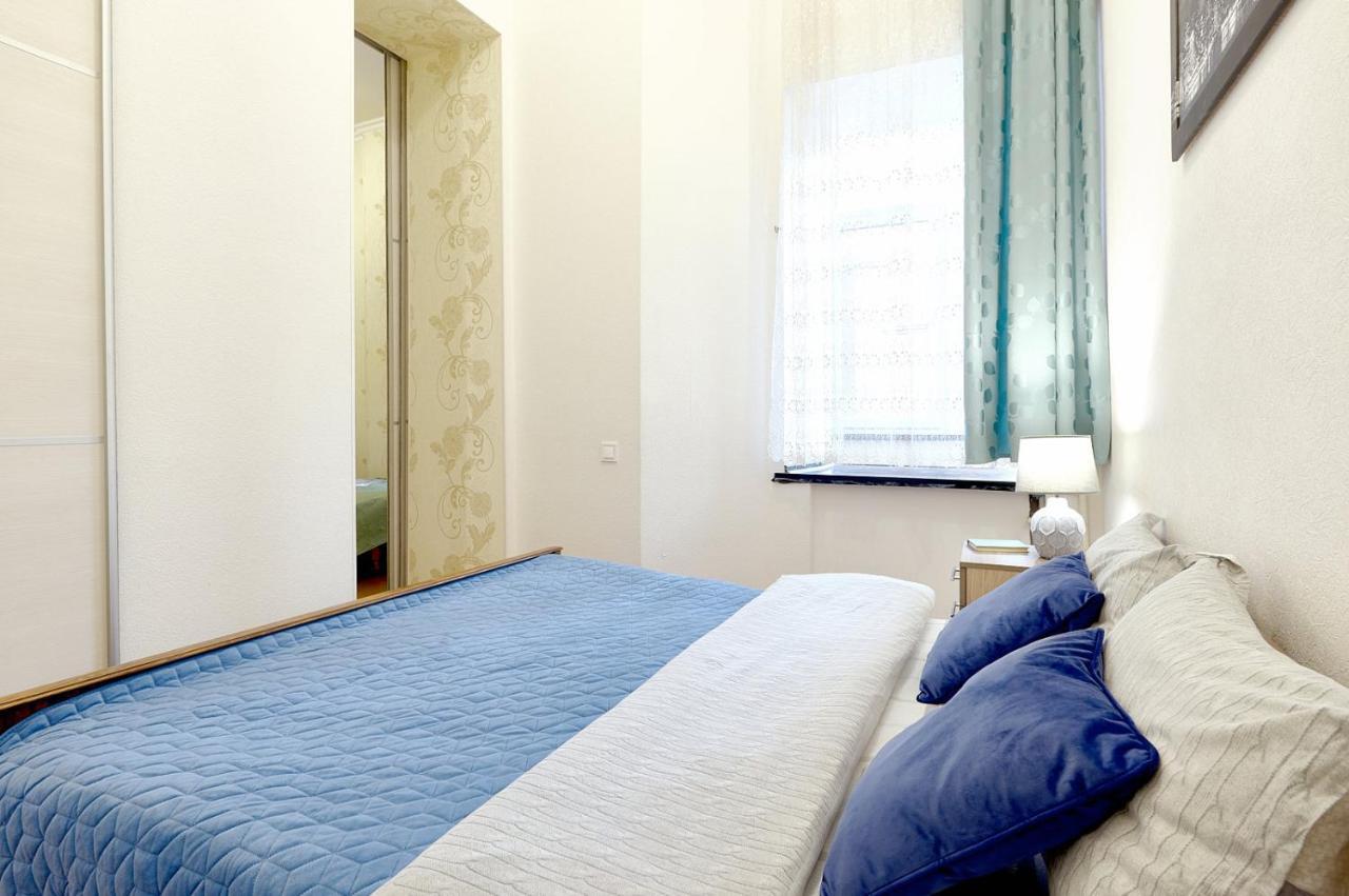 S12-58 Modern Aparthotel With Two 2Bedrooms In Central Kiev - Bessarabska Squere - Gulliver Mall - Olympic Stadium - Palace Of Sports - Saksahanskoho St, 12Б Kültér fotó